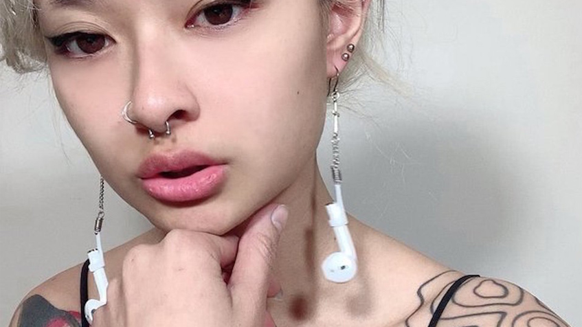 AirPods-turned-into-earrings-by-Gabrielle-Reilly