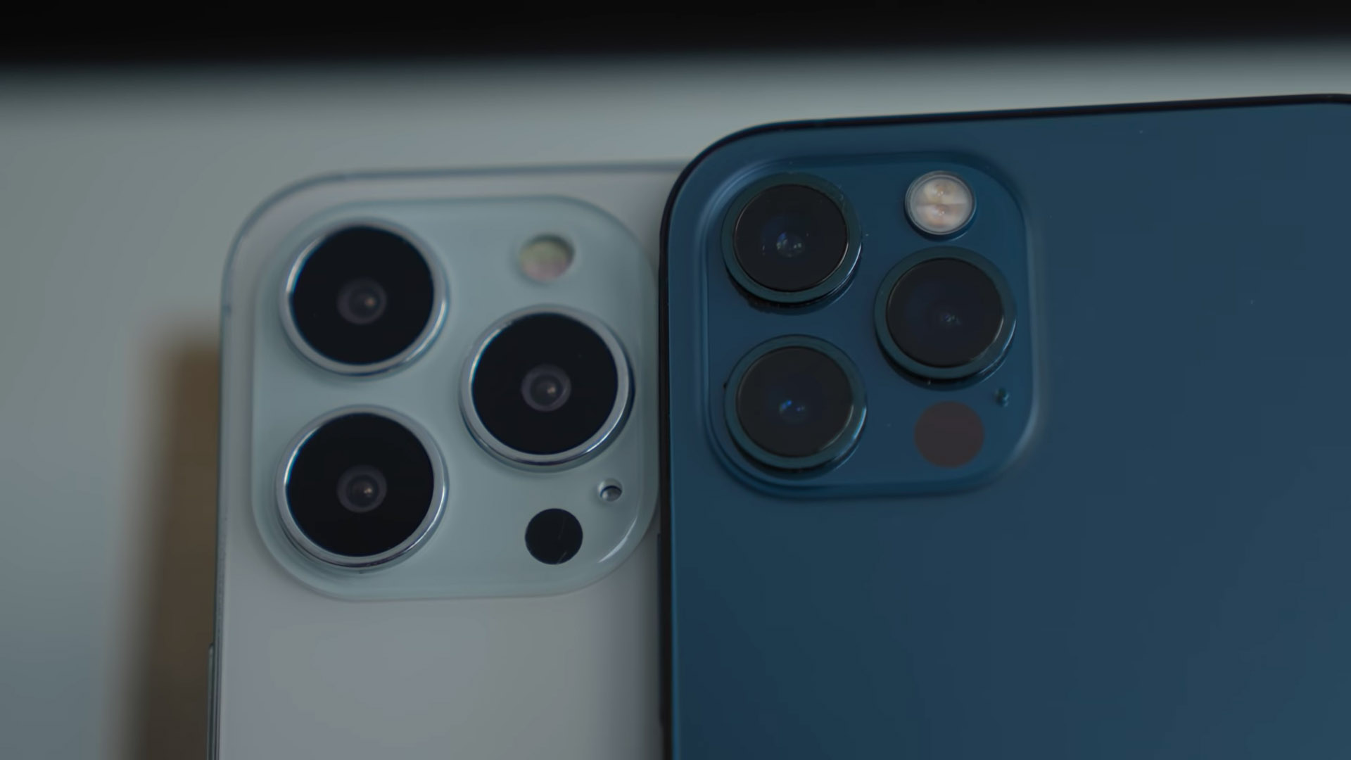 iPhone-13-dummy-Lineup-2