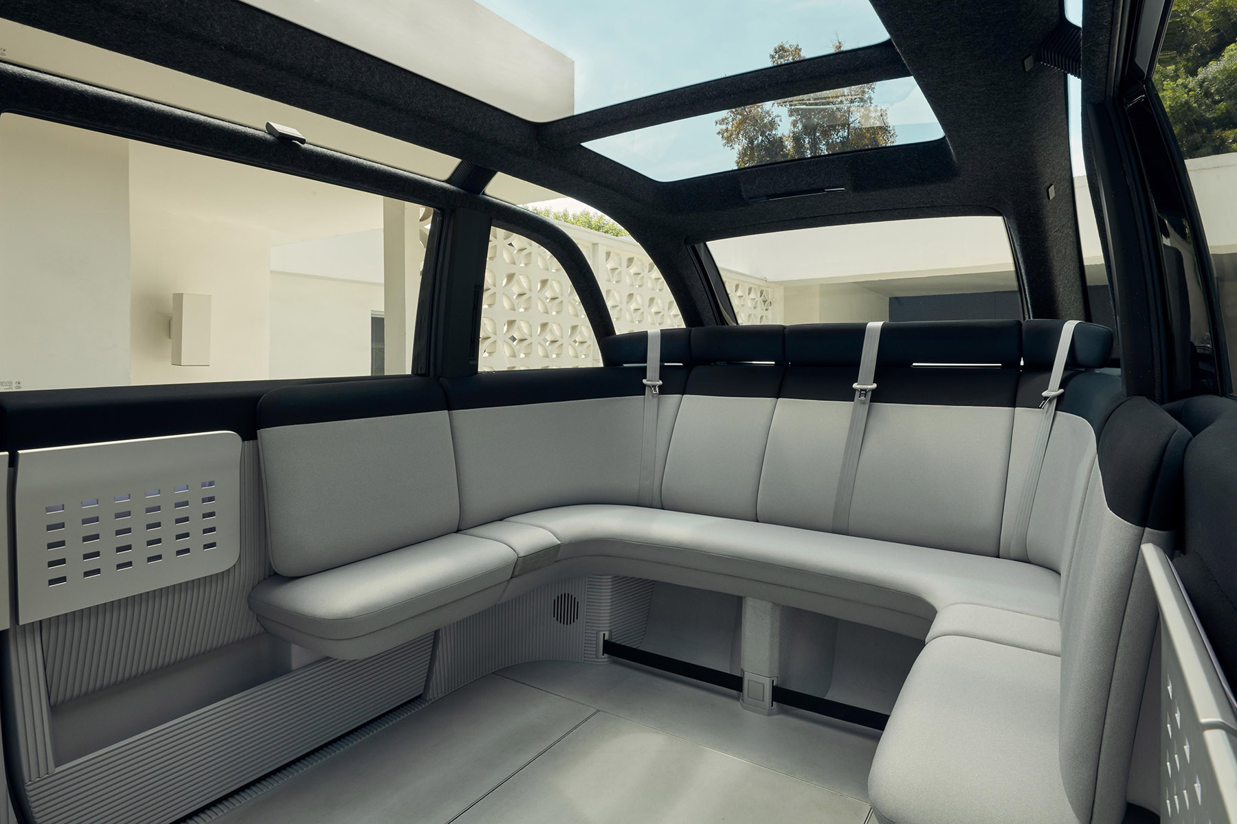 canoo-interior