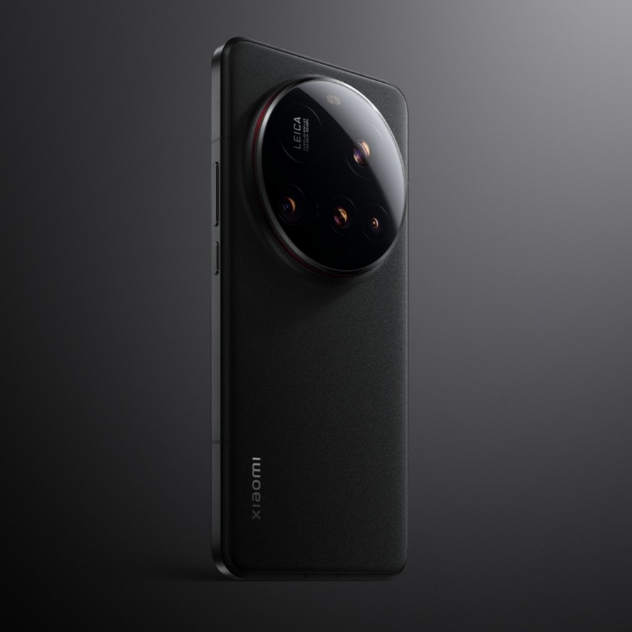 xiaomi-15-ultra-black