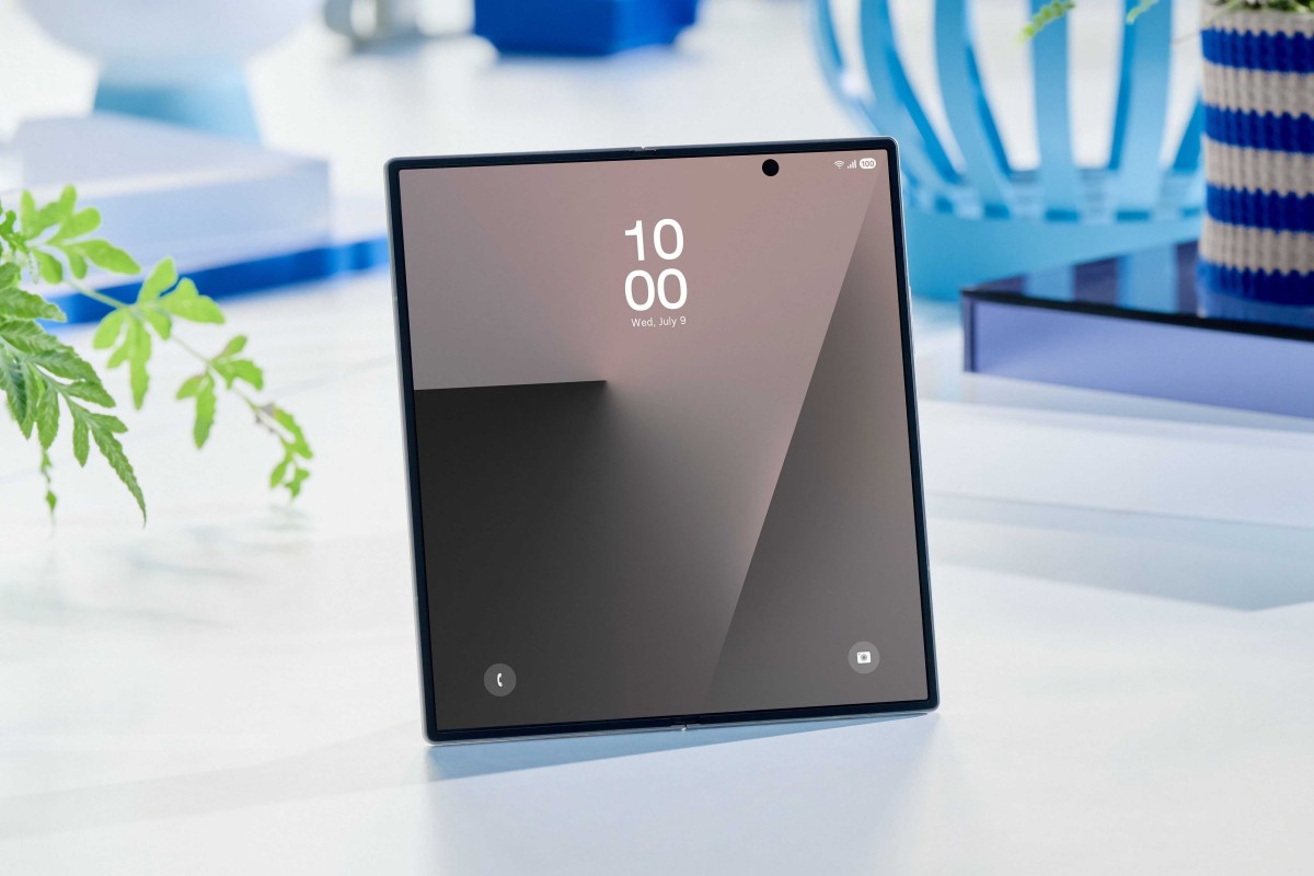 Samsung_Galaxy_ZFold7_unfolded