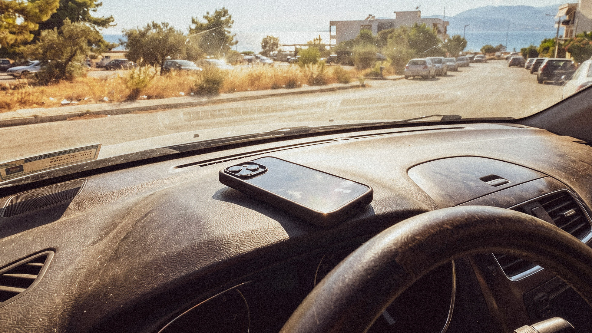 synitheies pou katastrefoun to smartphone - car